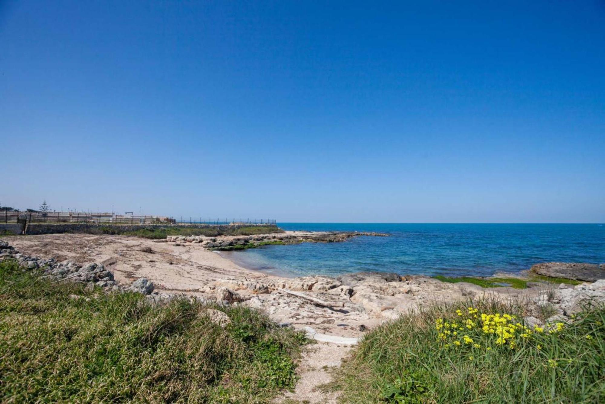 Apartamento Casaalmare Mola di Bari Exterior foto